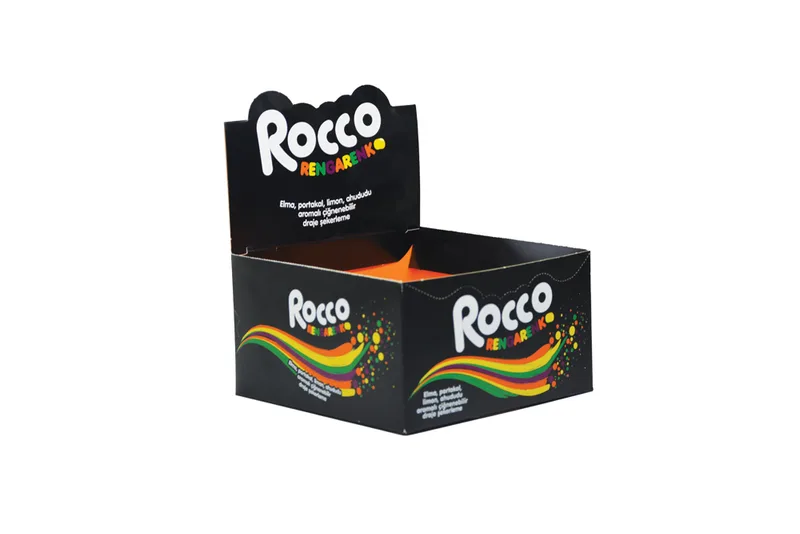 Printed cardboard display boxes and shelf-ready trays