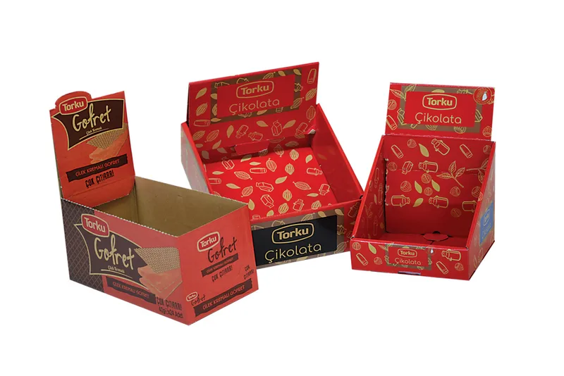 Chocolate presentation boxes with divided compartments
