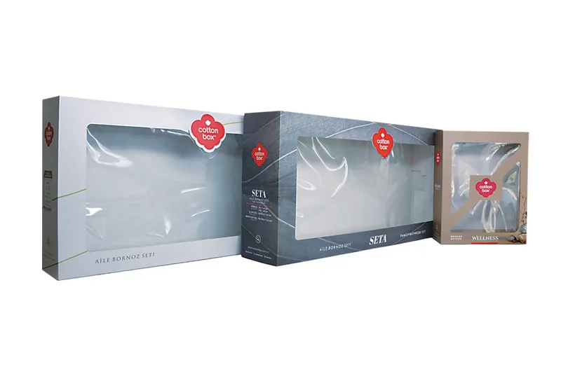 Windowed boxes for bedding and home-textile collections