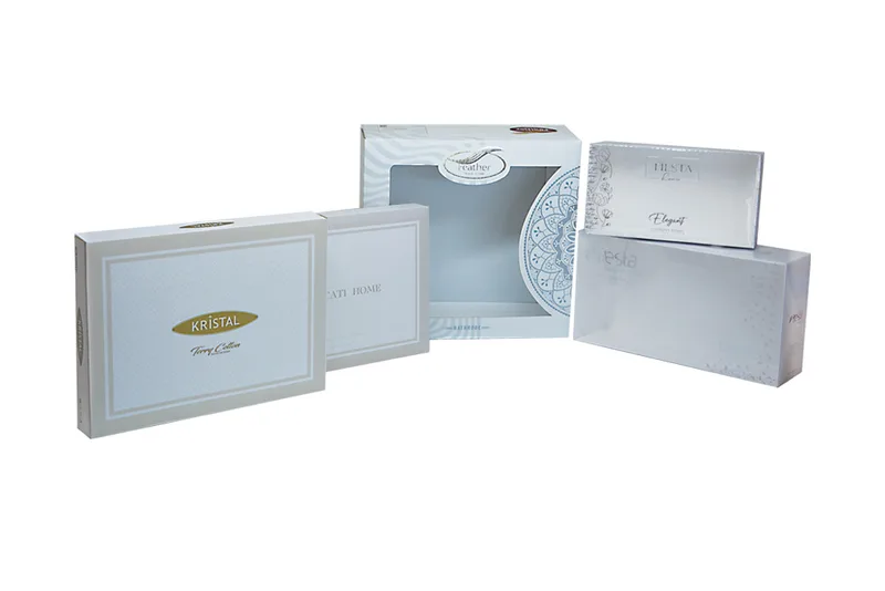 Windowed boxes for bedding and home-textile collections